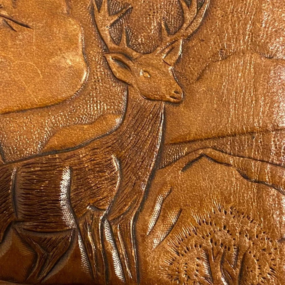Vintage Handmade Tooled Leather Bifold Wallet Chuck Western Deer Buck Forest